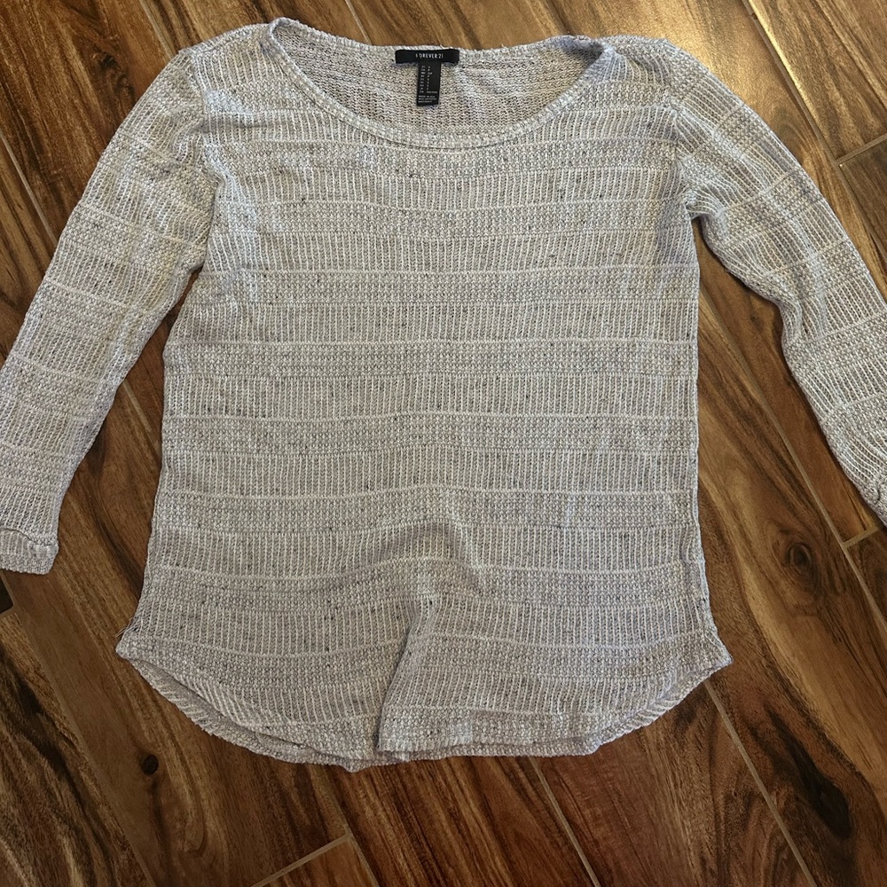 Forever 21 lightweight grey sweater with 3/4 sleeve
